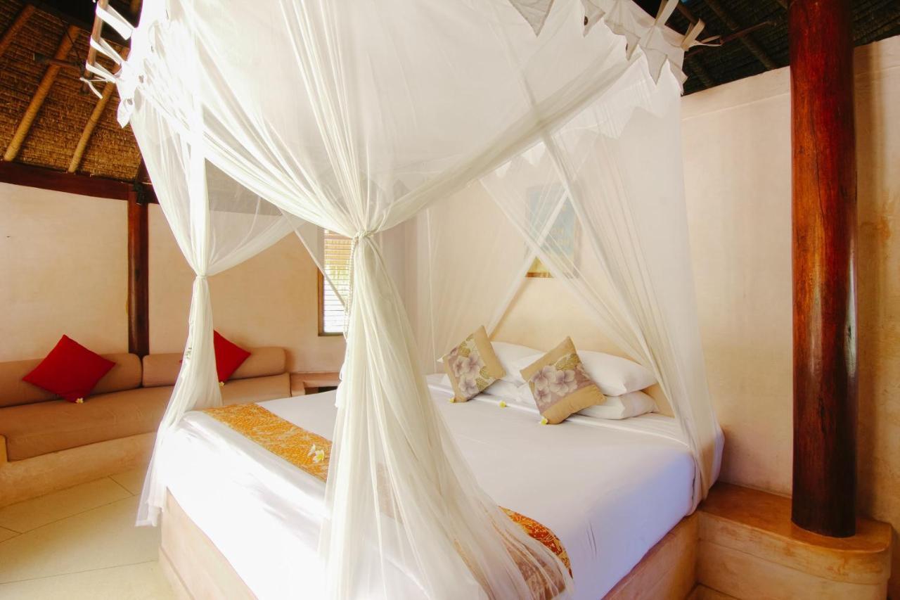 Le Nusa Beach Club Lembongan Zewnętrze zdjęcie