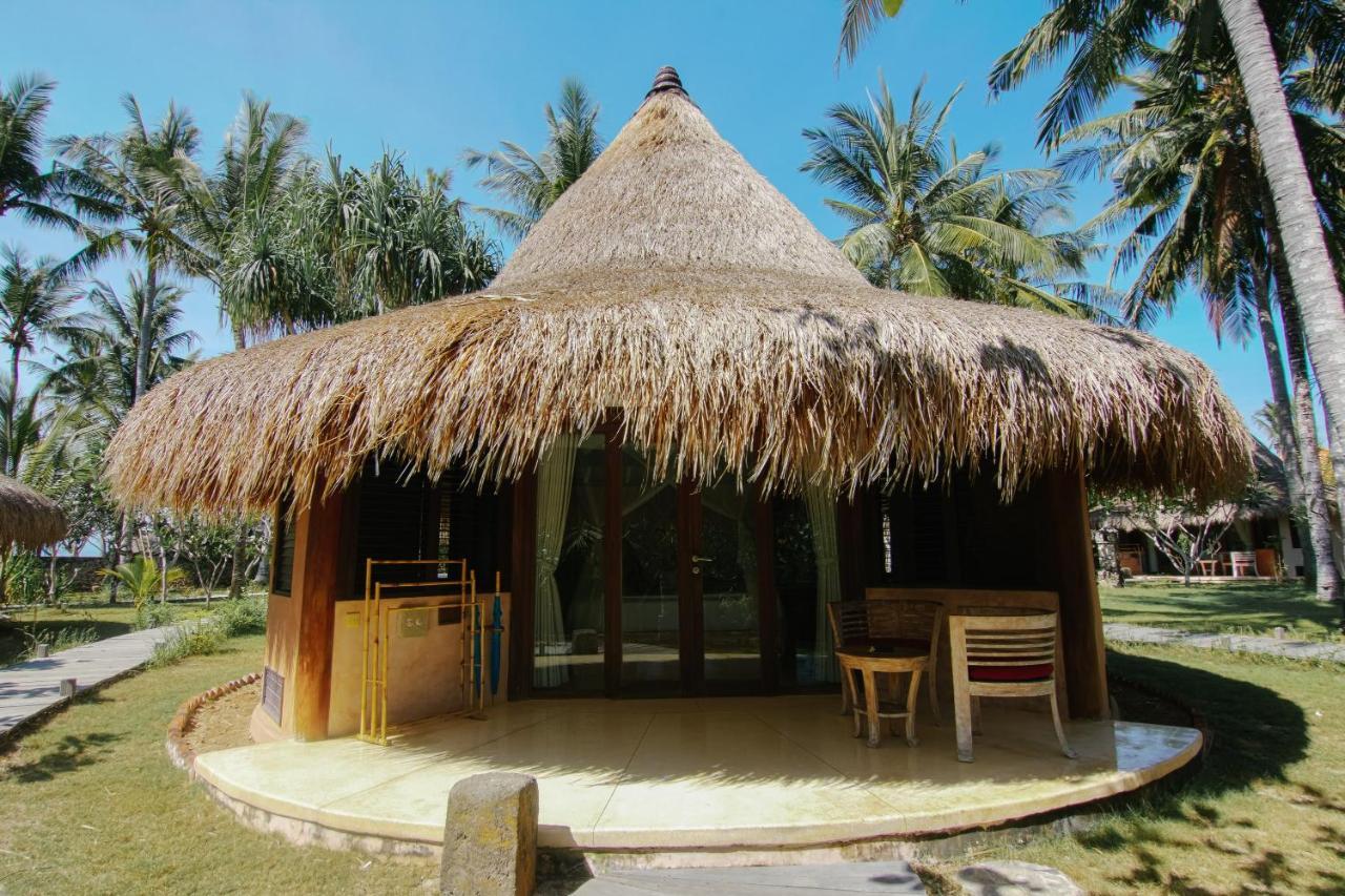 Le Nusa Beach Club Lembongan Zewnętrze zdjęcie